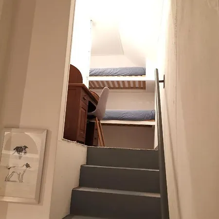 Apartment Blank - Arthouse