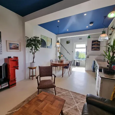 Blank - Arthouse Apartment