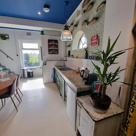 Apartment Blank - Arthouse