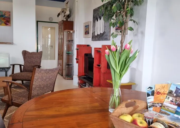 Blank - Arthouse Appartement Den Oever