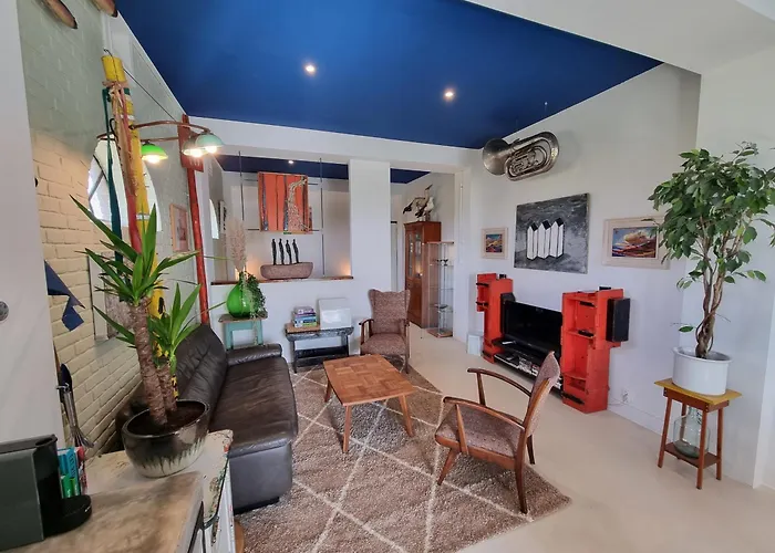 Blank - Arthouse * Den Oever