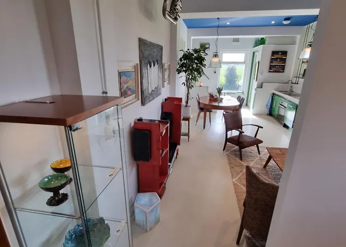 Blank - Arthouse Apartman *