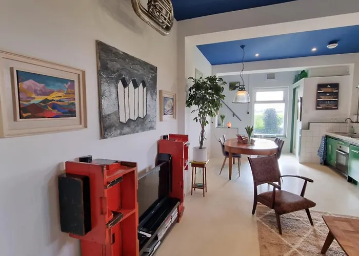 Blank - Arthouse * Den Oever