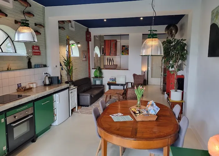 Blank - Arthouse Apartman *